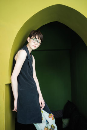 Et Cetera_black