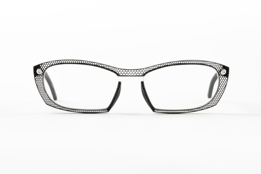 Titanium 3D glasses by Hoet