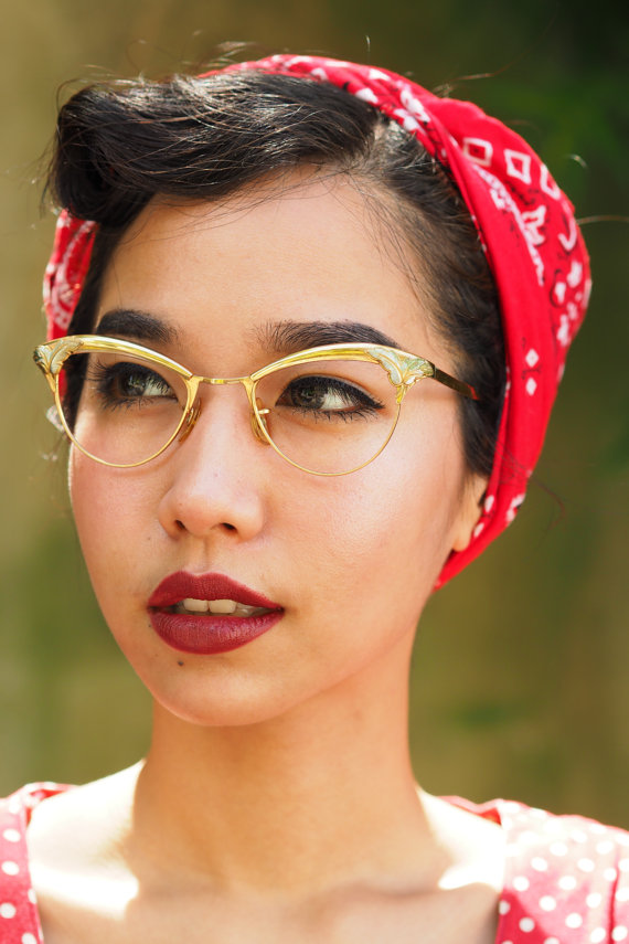 Arty 90's Eyewear Frames Trend