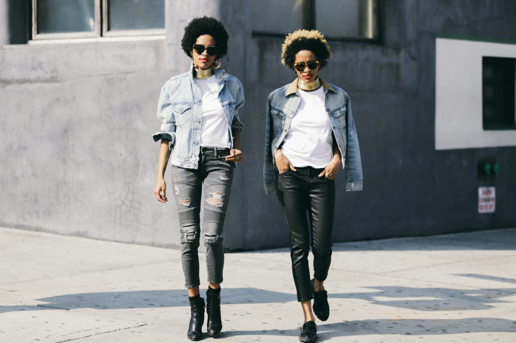 Meet the Twins Behind Coco and Breezy Eyewear