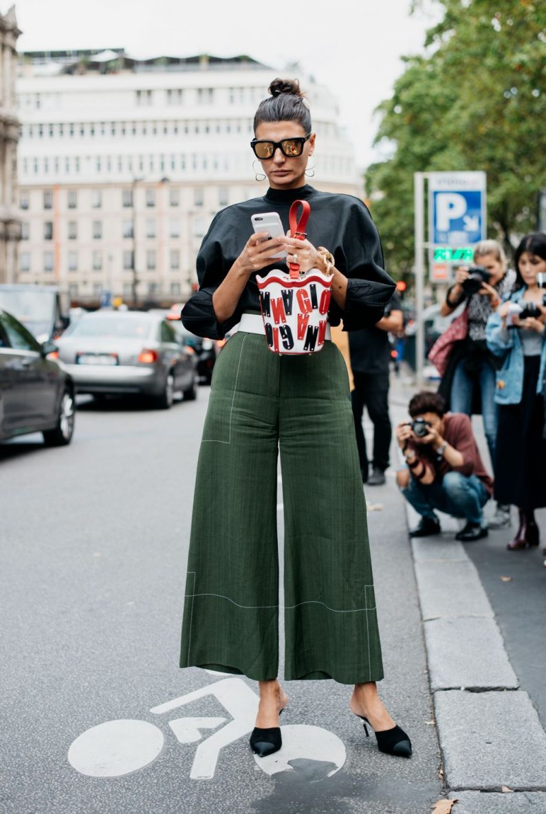 Paris Fashion Week: Eyewear Street Style Trends