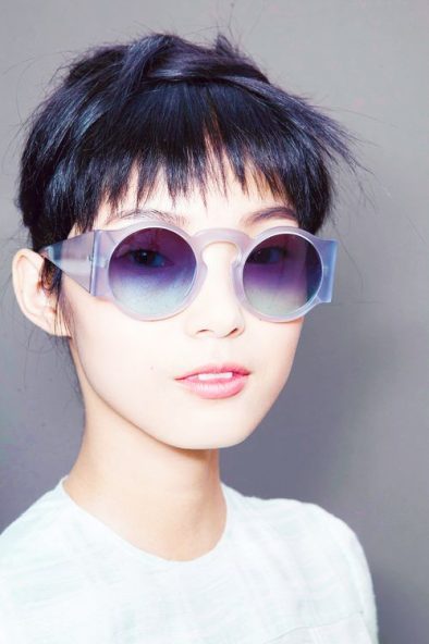 The Glasses Trend That Will Take Over 2017 Sunglasses Retro Super Future Acne Studios