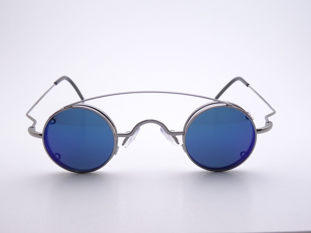 GOUV/AU Remodels Classic Frame Gouverneur Audigier