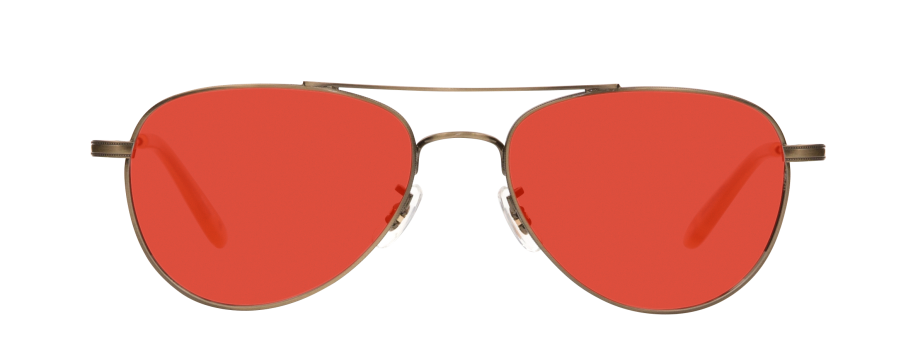 Queen of Instagram, Selena Gomez spotted in Garrett Leight’s “Rouge” Sunglasses