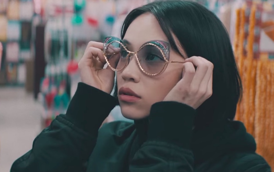 1 Trend Instagram Celebrity Kiko Muzuhara Lives The Dream in Marc Jacobs Eyewear