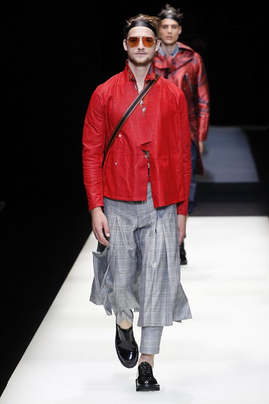 Men's Designer Glasses Trend Spotted on the Runway S/S 18 Balenciaga Balmain Damir Doma Dior Homme Dolce and Gabbana Emporio Armani Fendi Issey Miyake Junya Watanabe Kenzo Marni Moschino Oliver Spencer Paul Smith Prada Thom Browne Versace Frams Glasses Sunglasses Eyewear Style Mens Buy Shop Man Guy