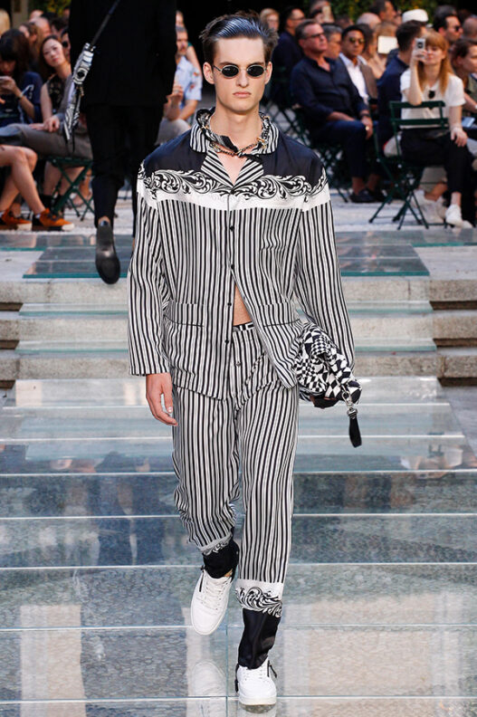 Men's Designer Glasses Trend Spotted on the Runway S/S 18 Balenciaga Balmain Damir Doma Dior Homme Dolce and Gabbana Emporio Armani Fendi Issey Miyake Junya Watanabe Kenzo Marni Moschino Oliver Spencer Paul Smith Prada Thom Browne Versace Frams Glasses Sunglasses Eyewear Style Mens Buy Shop Man Guy