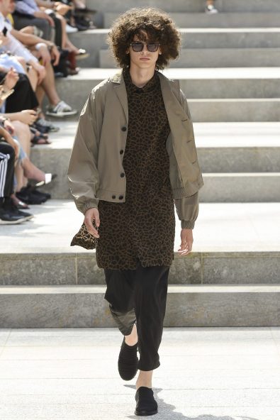 Men's Designer Glasses Trend Spotted on the Runway S/S 18 Balenciaga Balmain Damir Doma Dior Homme Dolce and Gabbana Emporio Armani Fendi Issey Miyake Junya Watanabe Kenzo Marni Moschino Oliver Spencer Paul Smith Prada Thom Browne Versace Frams Glasses Sunglasses Eyewear Style Mens Buy Shop Man Guy