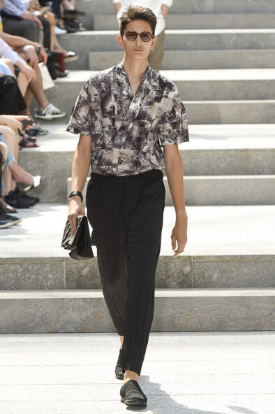 Men's Designer Glasses Trend Spotted on the Runway S/S 18 Balenciaga Balmain Damir Doma Dior Homme Dolce and Gabbana Emporio Armani Fendi Issey Miyake Junya Watanabe Kenzo Marni Moschino Oliver Spencer Paul Smith Prada Thom Browne Versace Frams Glasses Sunglasses Eyewear Style Mens Buy Shop Man Guy