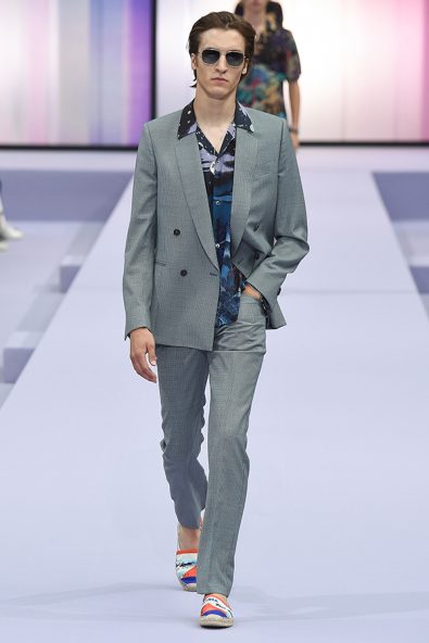 Men's Designer Glasses Trend Spotted on the Runway S/S 18 Balenciaga Balmain Damir Doma Dior Homme Dolce and Gabbana Emporio Armani Fendi Issey Miyake Junya Watanabe Kenzo Marni Moschino Oliver Spencer Paul Smith Prada Thom Browne Versace Frams Glasses Sunglasses Eyewear Style Mens Buy Shop Man Guy