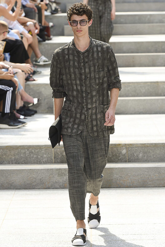 Men's Designer Glasses Trend Spotted on the Runway S/S 18 Balenciaga Balmain Damir Doma Dior Homme Dolce and Gabbana Emporio Armani Fendi Issey Miyake Junya Watanabe Kenzo Marni Moschino Oliver Spencer Paul Smith Prada Thom Browne Versace Frams Glasses Sunglasses Eyewear Style Mens Buy Shop Man Guy