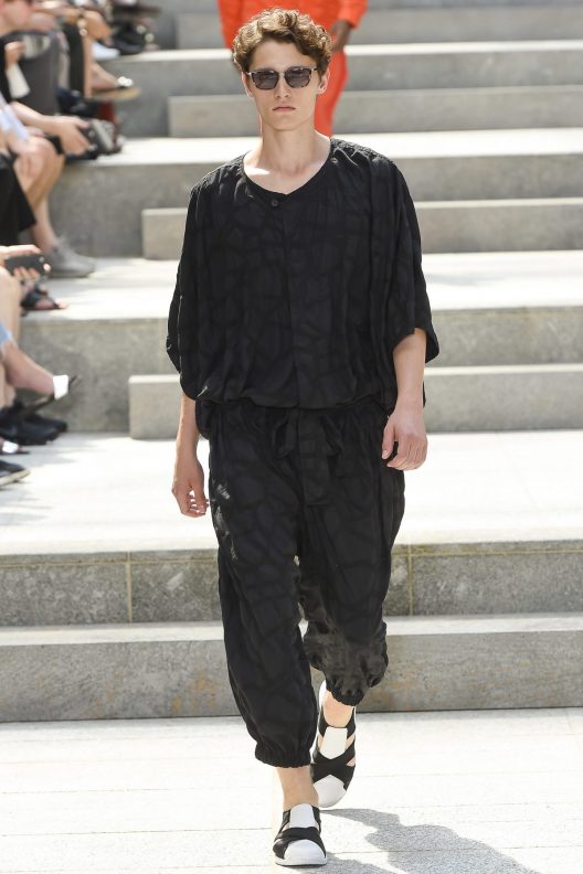 Men's Designer Glasses Trend Spotted on the Runway S/S 18 Balenciaga Balmain Damir Doma Dior Homme Dolce and Gabbana Emporio Armani Fendi Issey Miyake Junya Watanabe Kenzo Marni Moschino Oliver Spencer Paul Smith Prada Thom Browne Versace Frams Glasses Sunglasses Eyewear Style Mens Buy Shop Man Guy