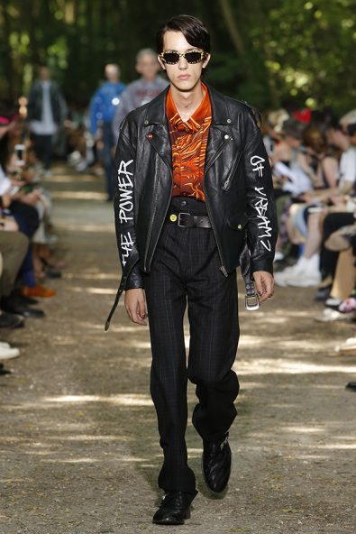 Men's Designer Glasses Trend Spotted on the Runway S/S 18 Balenciaga Balmain Damir Doma Dior Homme Dolce and Gabbana Emporio Armani Fendi Issey Miyake Junya Watanabe Kenzo Marni Moschino Oliver Spencer Paul Smith Prada Thom Browne Versace Frams Glasses Sunglasses Eyewear Style Mens Buy Shop Man Guy