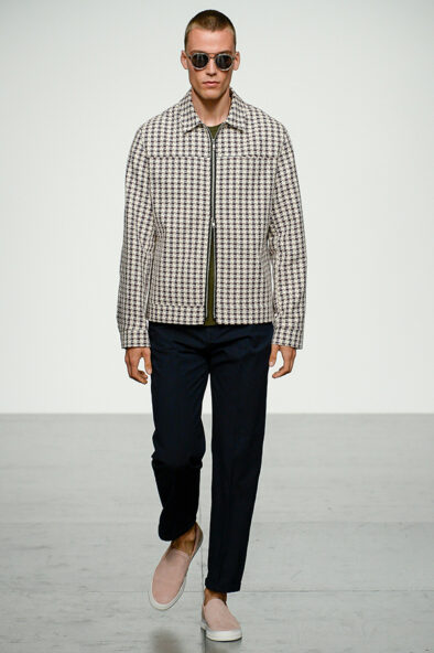 Men's Designer Glasses Trend Spotted on the Runway S/S 18 Balenciaga Balmain Damir Doma Dior Homme Dolce and Gabbana Emporio Armani Fendi Issey Miyake Junya Watanabe Kenzo Marni Moschino Oliver Spencer Paul Smith Prada Thom Browne Versace Frams Glasses Sunglasses Eyewear Style Mens Buy Shop Man Guy