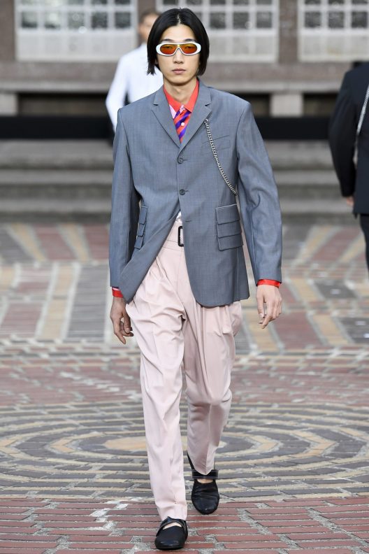 Men's Designer Glasses Trend Spotted on the Runway S/S 18 Balenciaga Balmain Damir Doma Dior Homme Dolce and Gabbana Emporio Armani Fendi Issey Miyake Junya Watanabe Kenzo Marni Moschino Oliver Spencer Paul Smith Prada Thom Browne Versace Frams Glasses Sunglasses Eyewear Style Mens Buy Shop Man Guy
