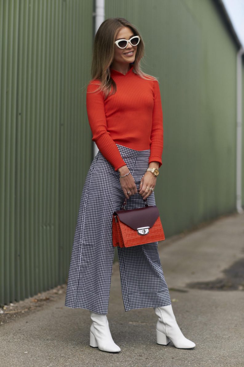 Eyewear Trends Spotted at Copenhagen Fashion Week Spring 2018 Influencer Street Style 90s Oval White Sunglasses