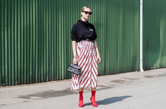 Eyewear Trends Spotted at Copenhagen Fashion Week Spring 2018 Influencer Street Style 90s Oval White Sunglasses Cateye