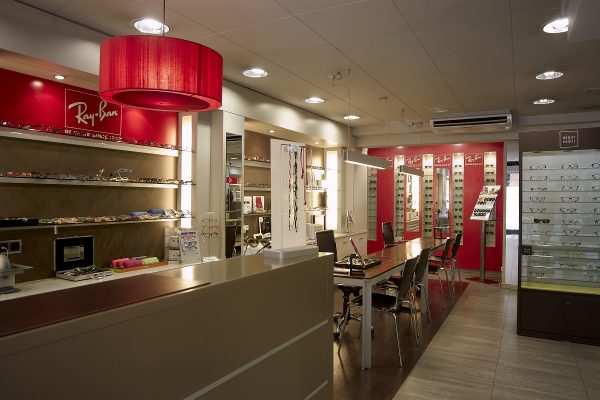 eos optica DM Òptics 10 Best Optical Shop and Eyewear Stores in Barcelona