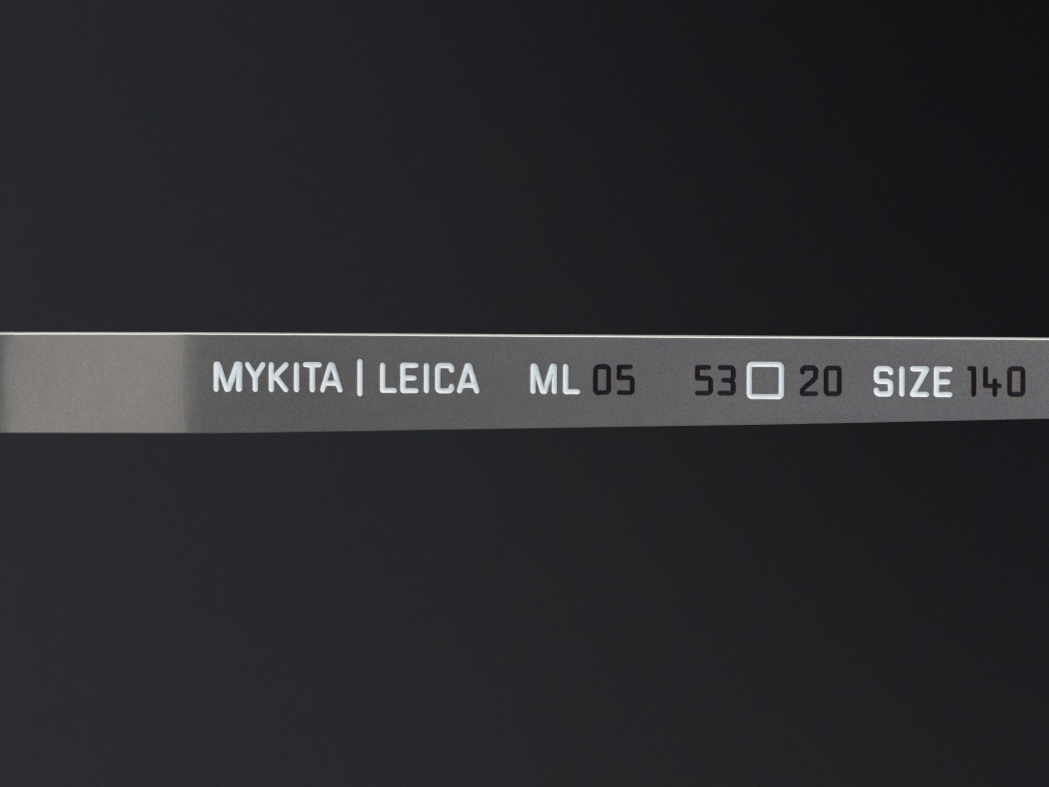 19-mykita-leica-campaign-2020-ml05-rgb-300