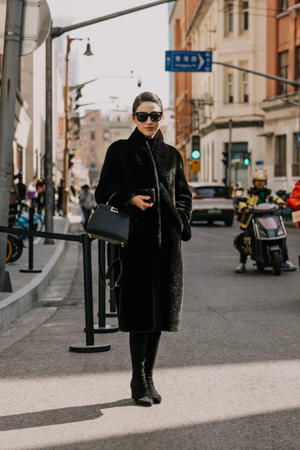 Shanghai Fashion Week Fall 2023: Best Street Style Eyewear Looks Trend SUnglasses Fashion Week We Love Glasses Shop Buy Best