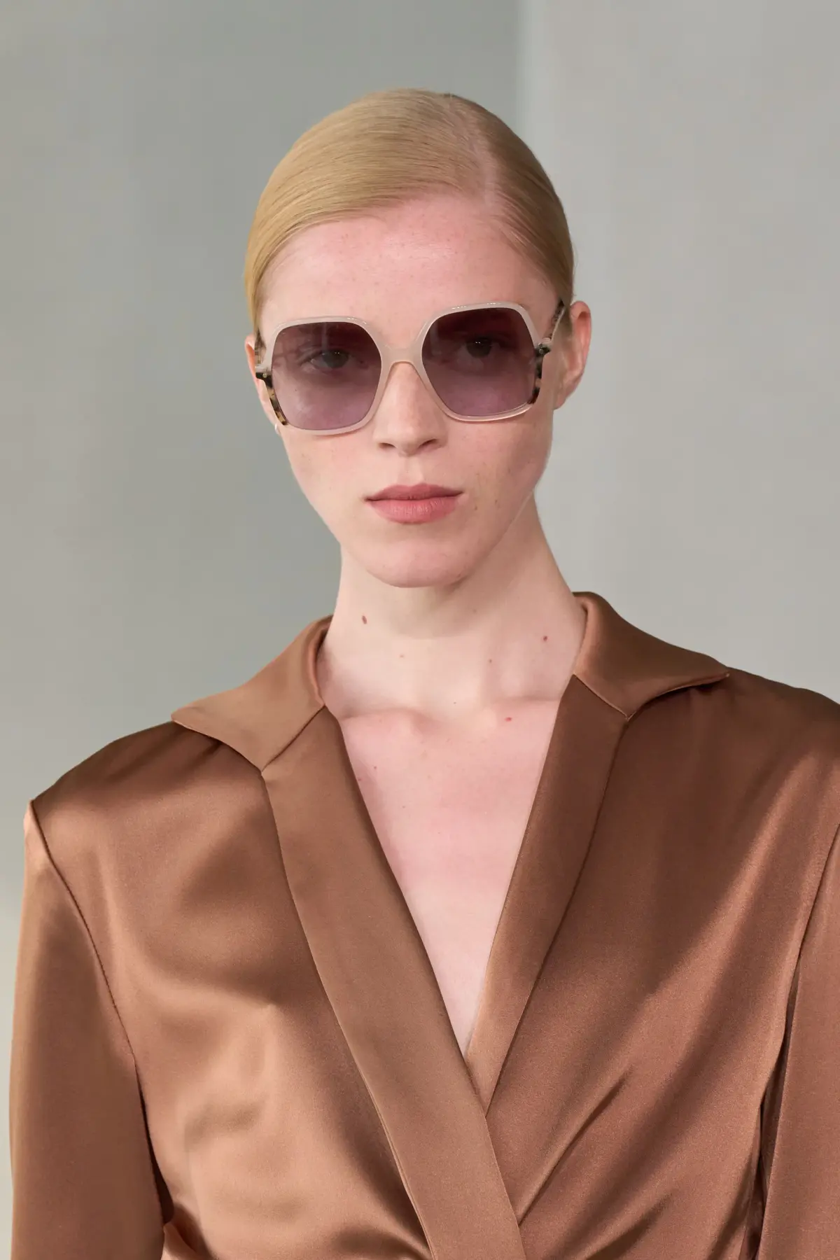 New York Fashion Week S/S 24 Eyewear Trends: From Kenzo to Coach We Love Glasses Online Buy Shop Spot Influencer Runway Model