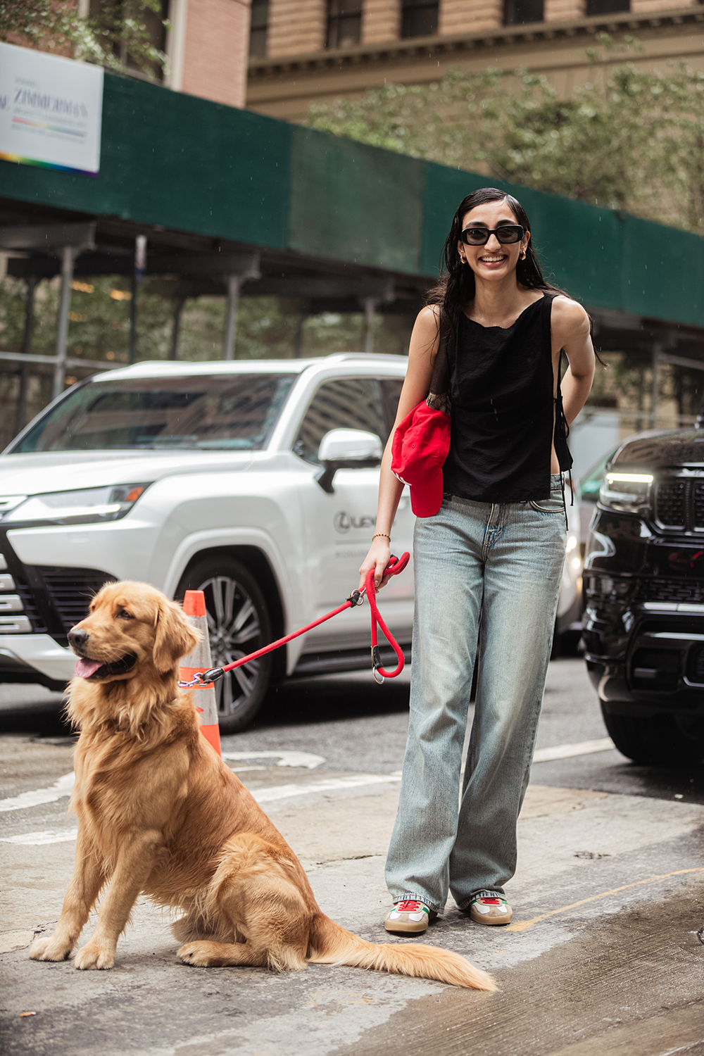 Effortless Chic: Eyewear Spotted on Models Off-Duty During NYFW S/S 24 We Love Glasses Eyewear Trends Expert Influencer 