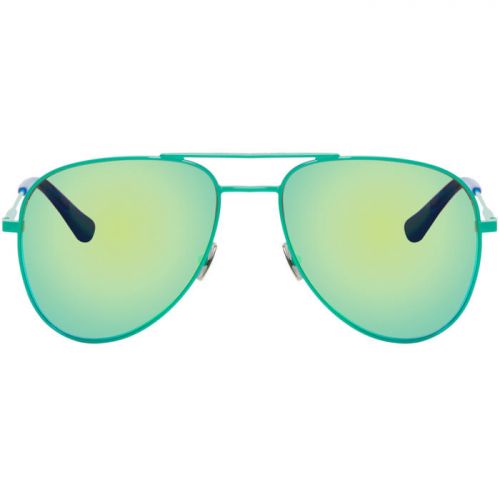 Aviators Glasses Spotted In This Week Celebrity Street Style