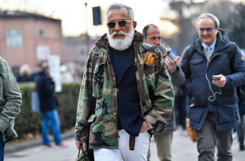 The Best Eyewear Street Style Spotted at Pitti Uomo 2017