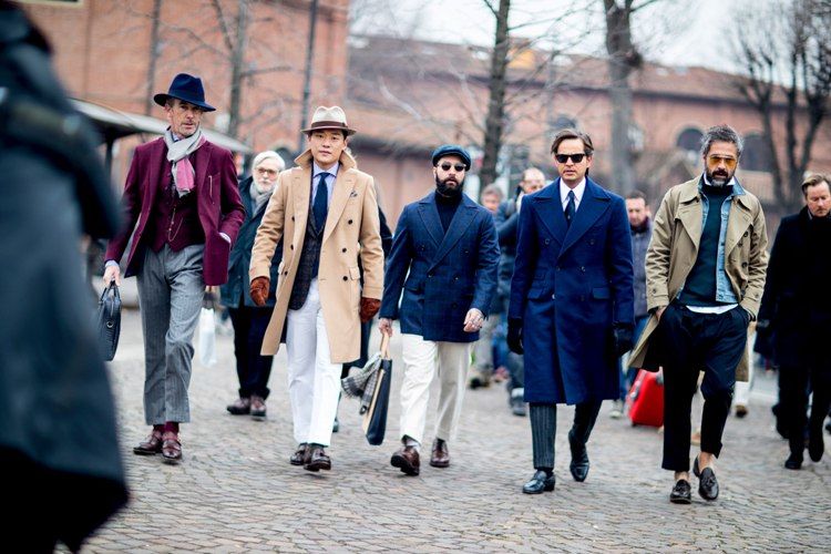 The Best Eyewear Street Style Spotted at Pitti Uomo 2017