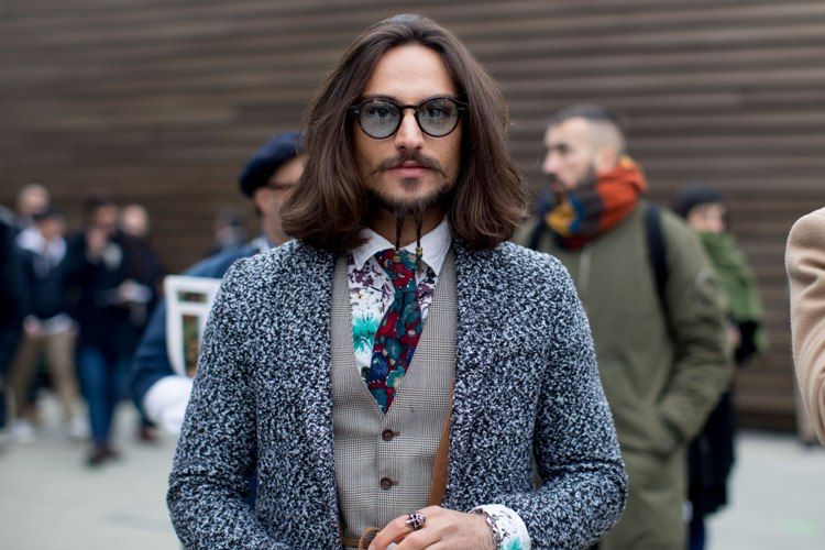 The Best Eyewear Street Style Spotted at Pitti Uomo 2017