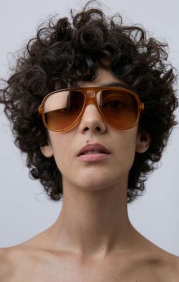 12 New Takes On The Classic Aviators Buy Shop Online Stores Glasses Online Eyeglasses Shopping Oliver Peoples pour Alain Mikli 2 Oliver Peoples pour Alain Mikli Victoria Beckham Aviators Acne Studio