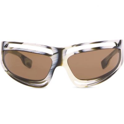 Trending Bella Hadid And Dua Lipa's 90's Futuristic Summer Sunglasses